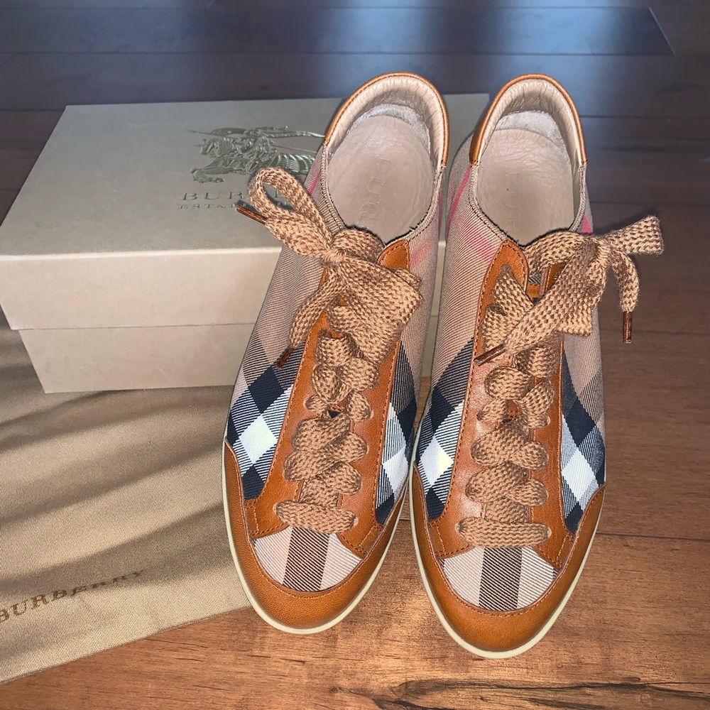 Burberry womens sneakers
